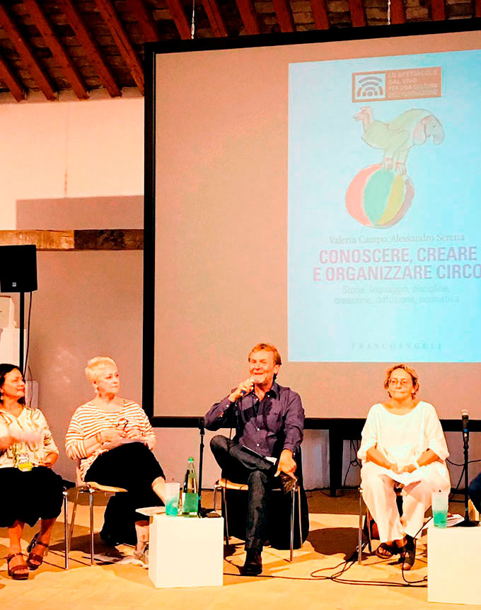 Presentazione del testo 'Conoscere, Creare E Organizzare Circo'